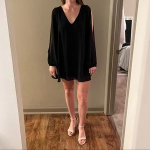 Black open back flowy dress!